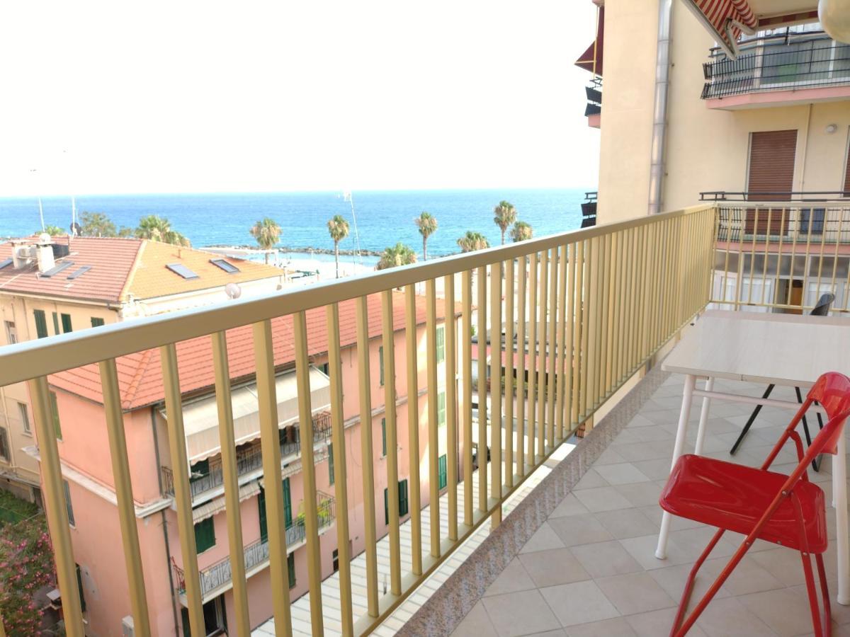 벤티밀리아 Casa Fronte Mare 아파트 외부 사진