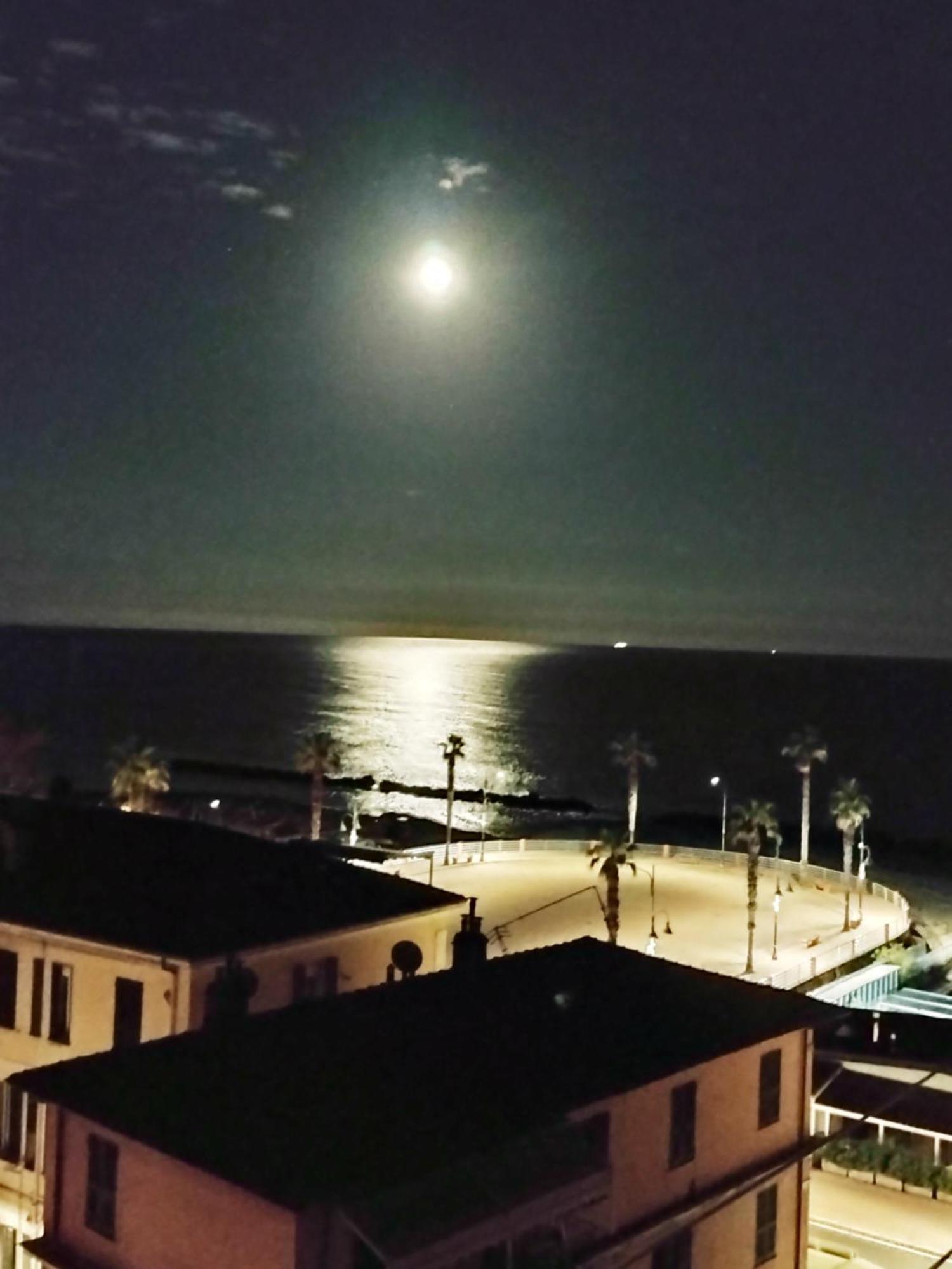벤티밀리아 Casa Fronte Mare 아파트 외부 사진